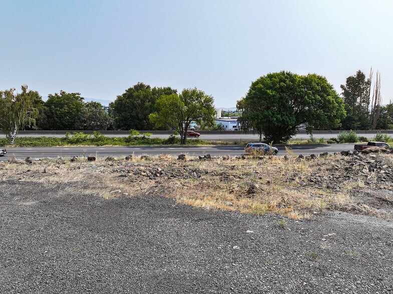 More Photos Of 707 Snipes St, The Dalles Land For Sale
