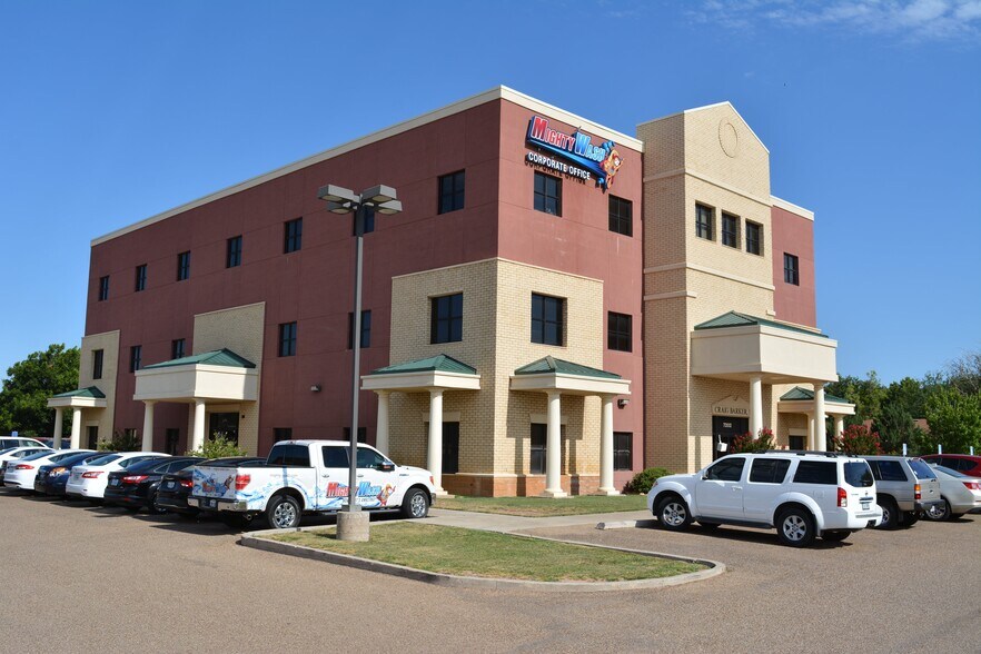 More Photos Of 7202 Slide Rd, Lubbock Medical For Sale