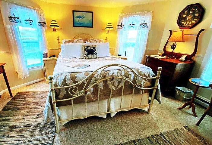 More Photos Of 4141 Main St, Chincoteague Island Hospitality For Sale