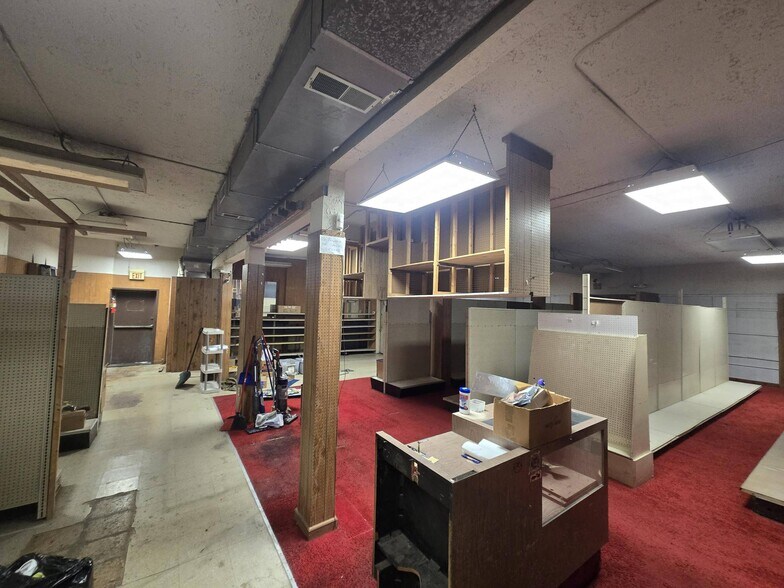 More Photos Of 7208 Harrison Ave, Cincinnati Freestanding For Sale