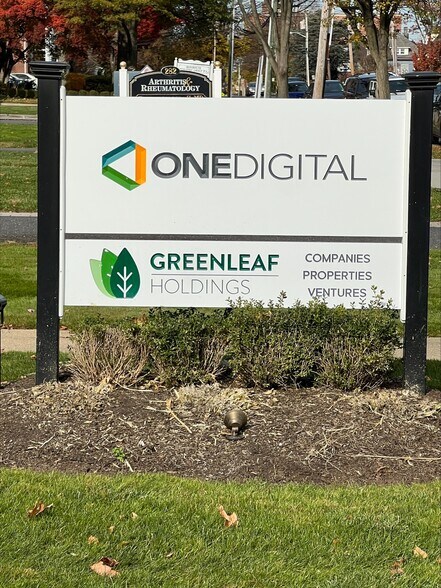 More Photos Of 286 Broad St, Red Bank Office For Sale