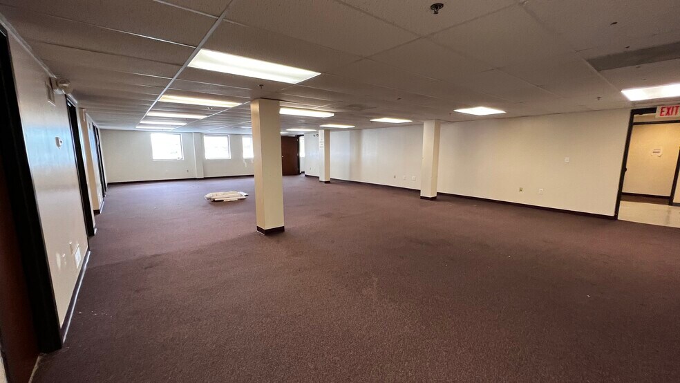 More Photos Of 1727-1801 Union Blvd, Allentown Warehouse For Lease