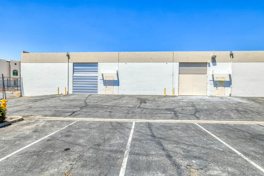 Primary Photo Of 15554-15562 Arrow Hwy, Irwindale Warehouse For Sale