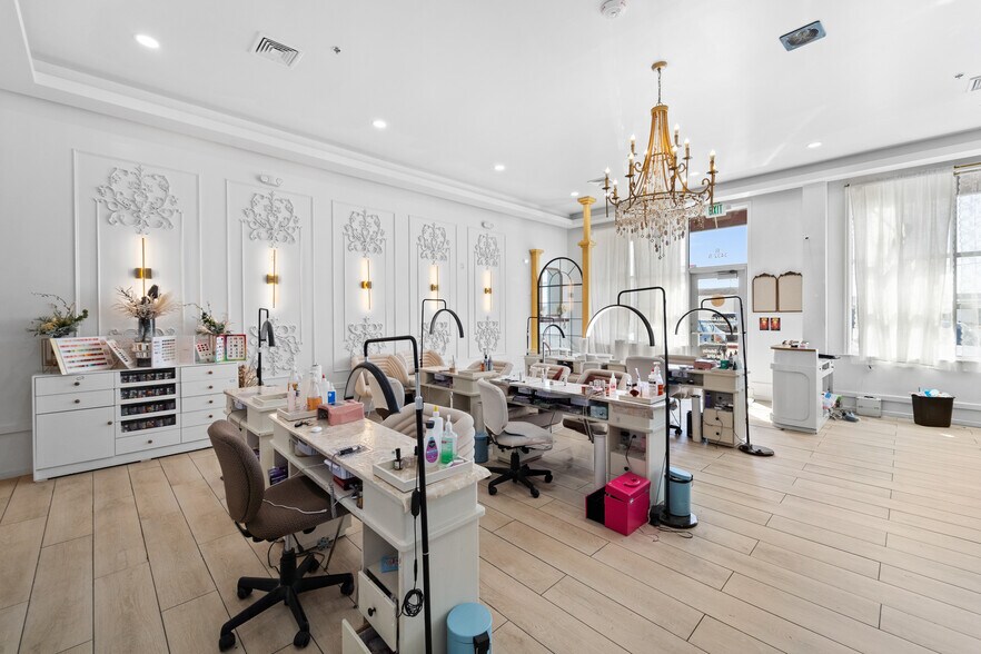 More Photos Of 3432-3440 S State St, Salt Lake City Fast Food For Sale