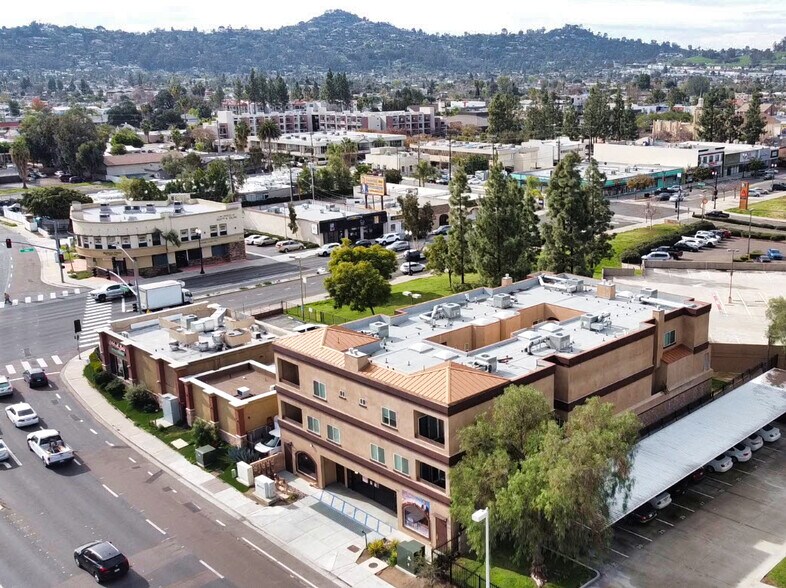 More Photos Of 120 Ballantyne St, El Cajon Apartments For Lease