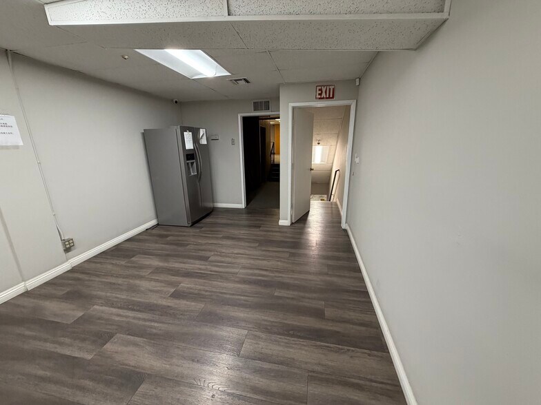 More Photos Of 9323 Rush St, South El Monte Manufacturing For Sale