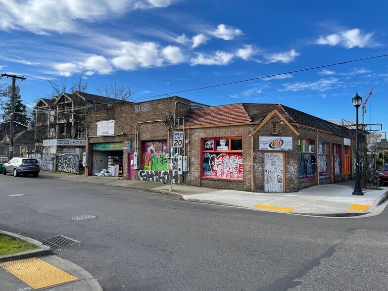 More Photos Of 1200-1218 N Killingsworth St, Portland Storefront For Sale