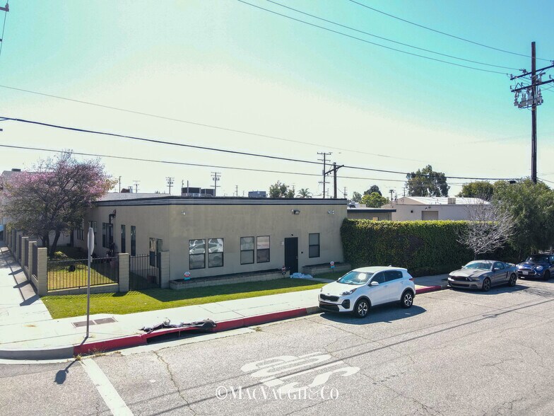 More Photos Of 904 S Alta Vista Ave, Monrovia Manufacturing For Lease