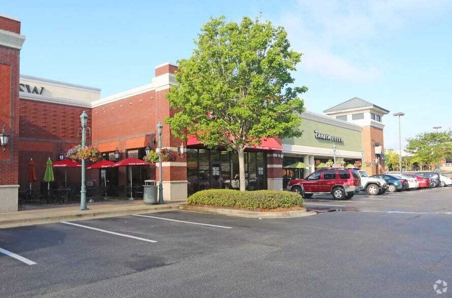 More Photos Of 7274 EastChase Pky, Montgomery Unknown For Lease