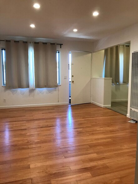 More Photos Of 660 Roble Ave, Menlo Park Apartments For Sale