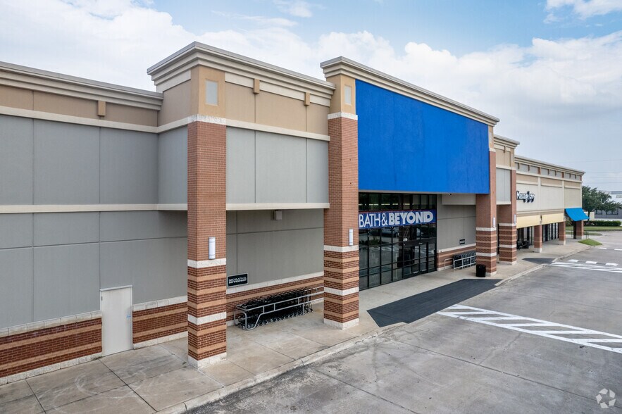 More Photos Of 2500-2808 Smith Ranch Rd, Pearland Unknown For Lease
