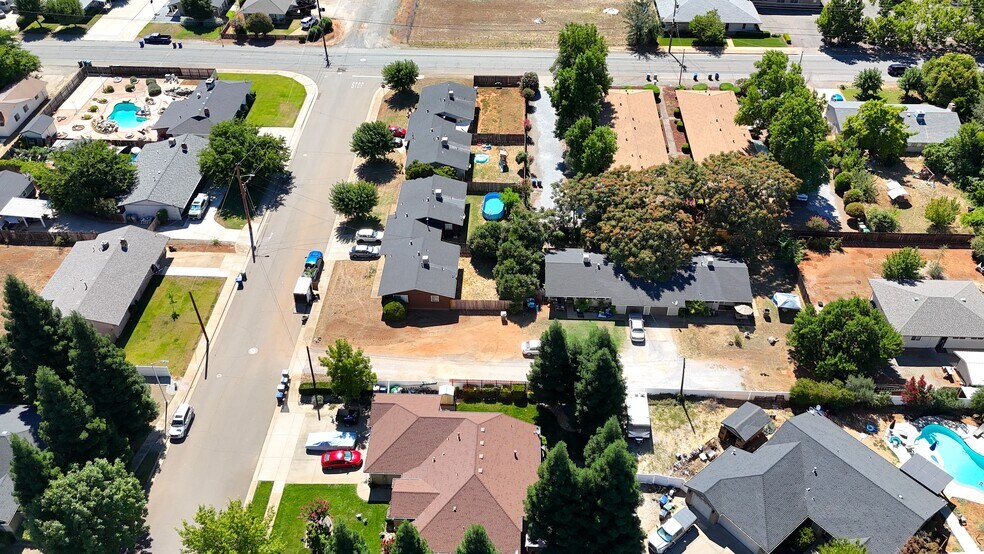 More Photos Of 2250 Suzette Ave, Redding Apartments For Sale