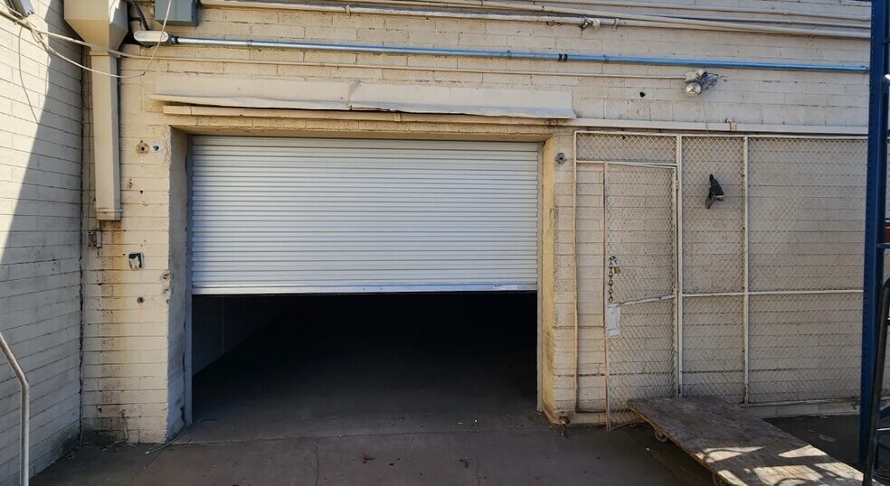 More Photos Of 620 W Adams St, Phoenix Warehouse For Lease