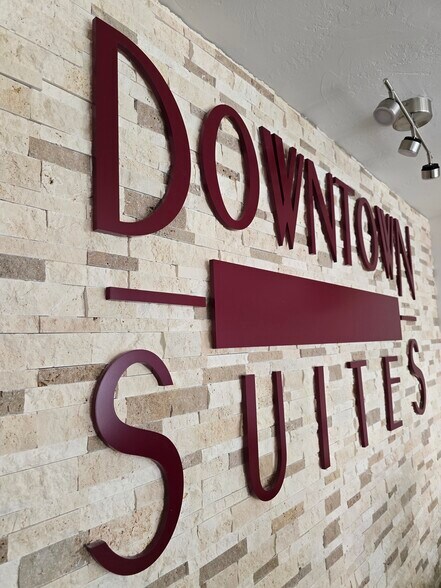 More Photos Of 104 White Ave, Grand Junction Apartments For Lease