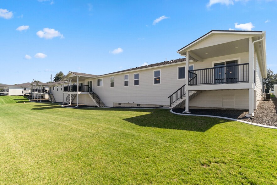More Photos Of 1501 N Bell St, Spokane Valley Multifamily For Sale