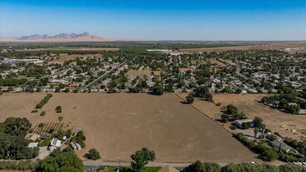 More Photos Of 1425 5th St, Colusa Land For Sale