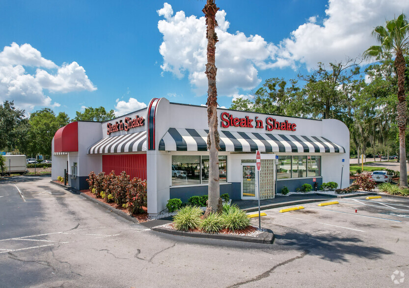 Primary Photo Of 4500 S US Highway 17/92, Casselberry Fast Food For Sale