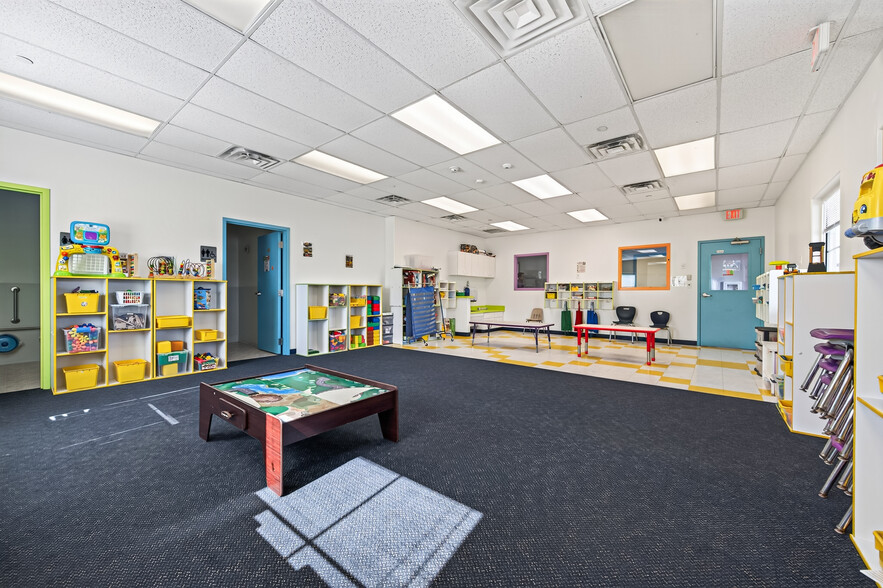 More Photos Of 33043 Egypt Ln, Magnolia Daycare Center For Sale