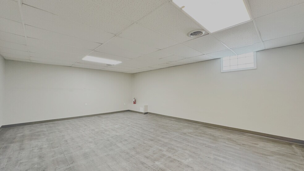 More Photos Of 7125 Reading Rd, Cincinnati Medical For Sale