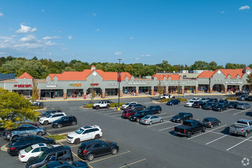 More Photos Of 303-337 E Ridgeville Blvd, Mount Airy Unknown For Lease