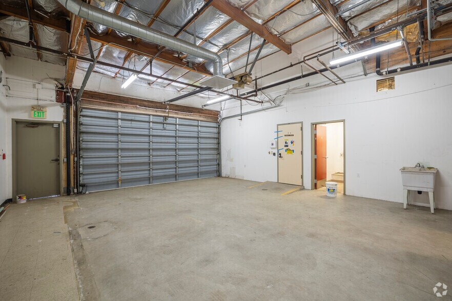 More Photos Of 355 N Wiget Ln, Walnut Creek Office For Sale