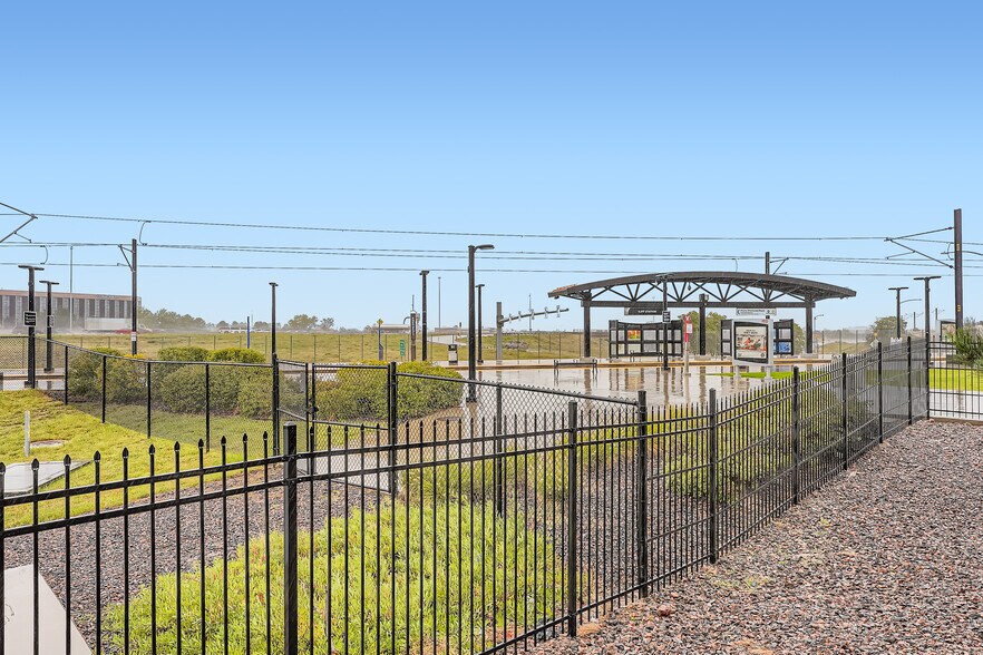 More Photos Of 13900 E Harvard Ave, Aurora Office For Sale