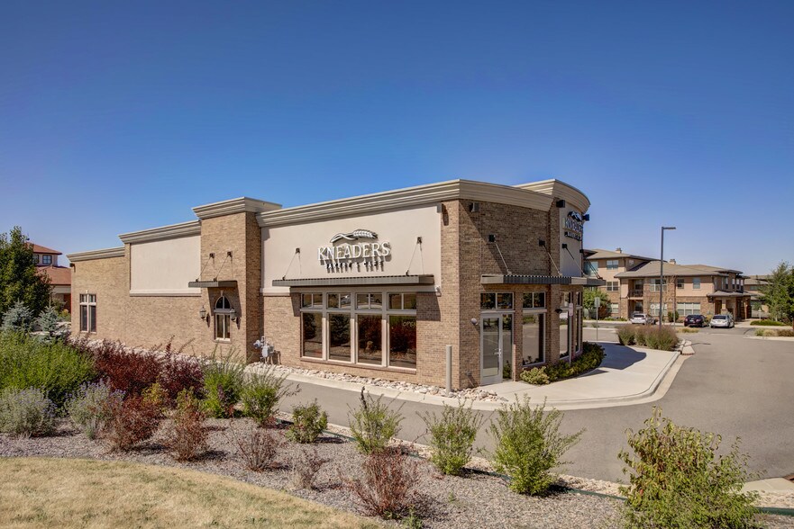 More Photos Of 9846 Zenith Meridian Dr, Englewood Restaurant For Lease