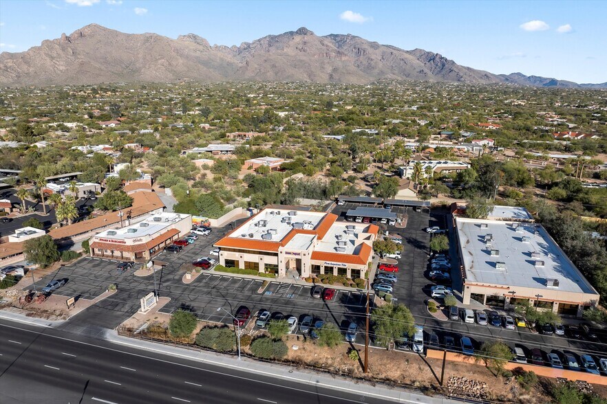 More Photos Of 6760 N Oracle Rd, Tucson Coworking Space