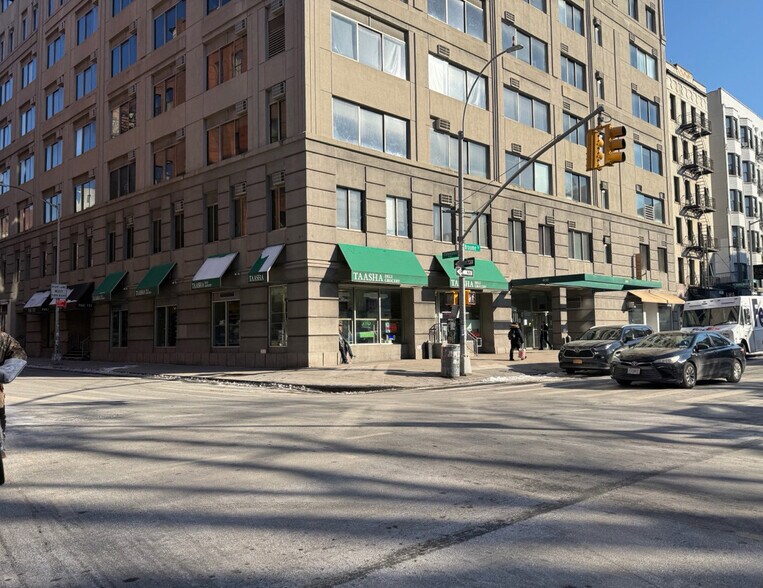 Primary Photo Of 400 Broome St, New York Dormitory For Lease