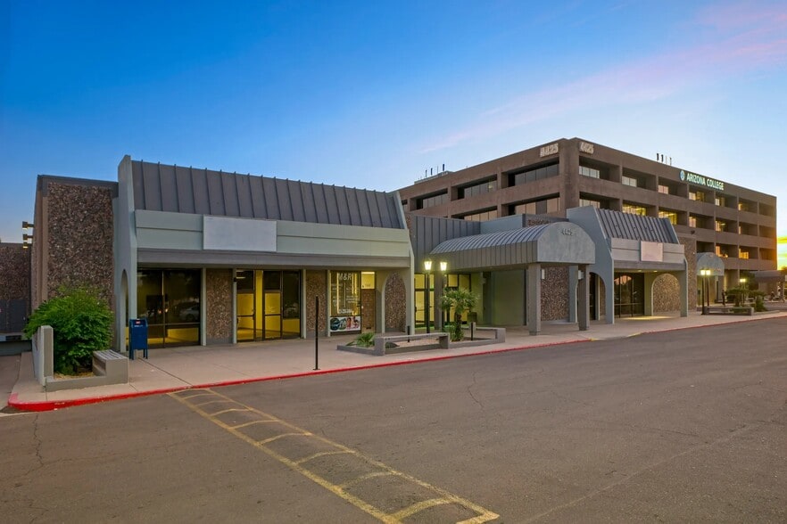 More Photos Of 4425 W Olive Ave, Glendale Office For Lease