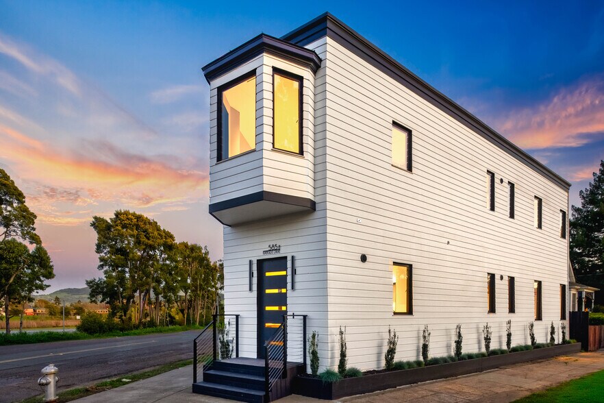 More Photos Of 585 Riverside Drive, Napa Multifamily For Sale