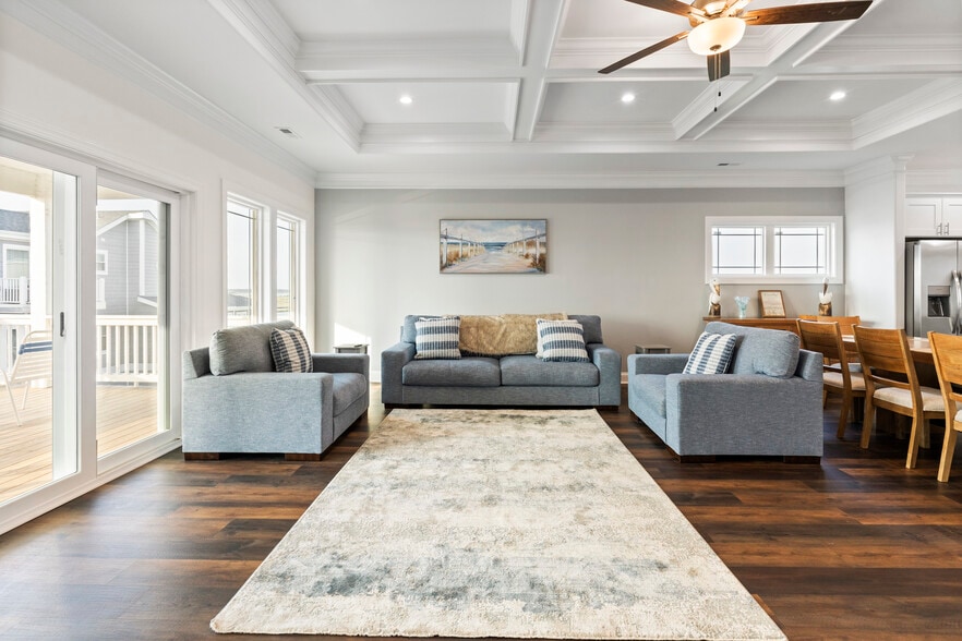 More Photos Of 2075-2085 New River Inlet Rd, North Topsail Beach Specialty For Sale