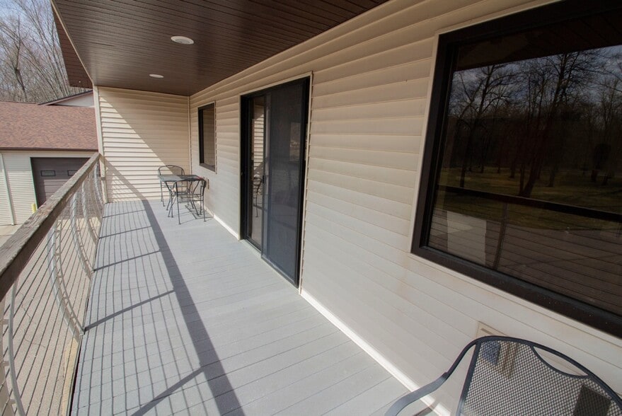 More Photos Of 310 Custer Dr, Battle Creek Medical For Lease