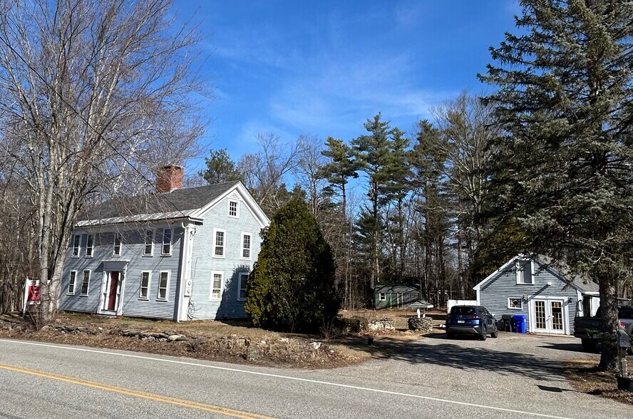 More Photos Of 406 Emerson Ave, Hampstead Office Residential For Sale