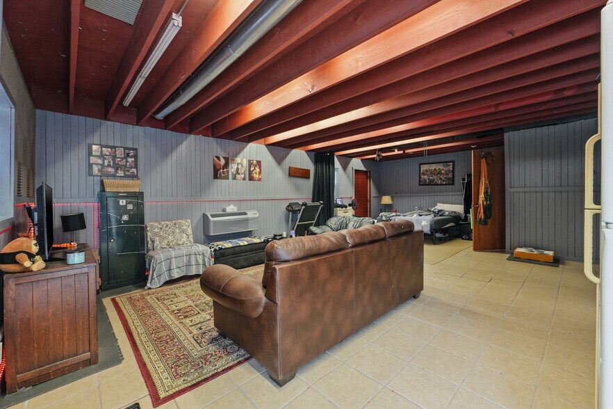 More Photos Of 100 S Old State Road 15, Leesburg Restaurant For Sale