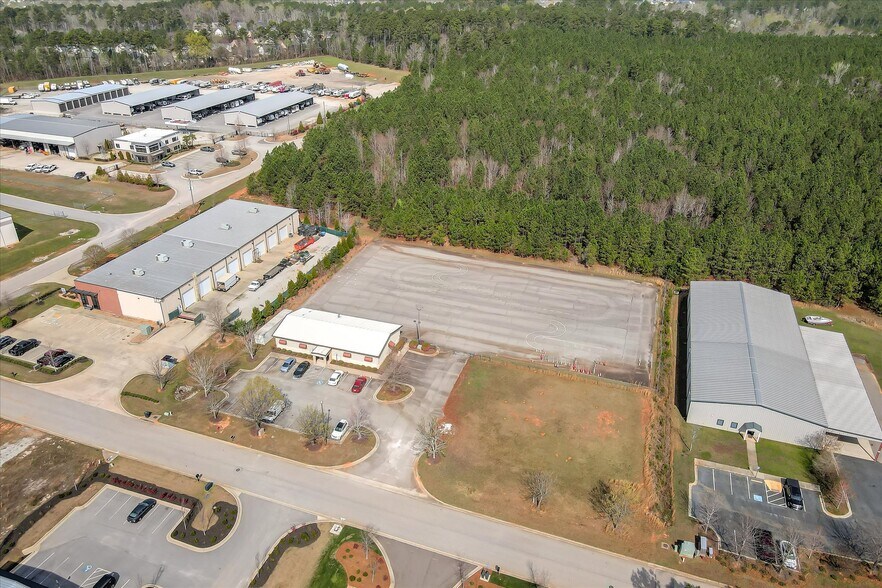 More Photos Of 1950 International Ct, Grovetown Office For Sale