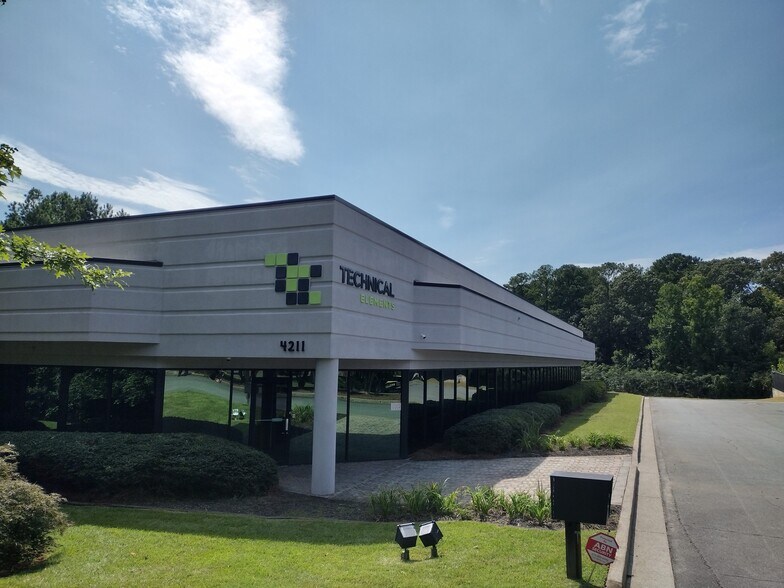 More Photos Of 4211 Jvl Industrial Park Dr, Marietta Warehouse For Lease