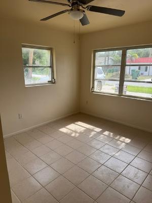 More Photos Of 316 E Strawbridge Ave, Melbourne Office For Lease