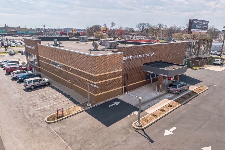 More Photos Of 5692 Rising Sun Ave, Philadelphia Bank For Sale