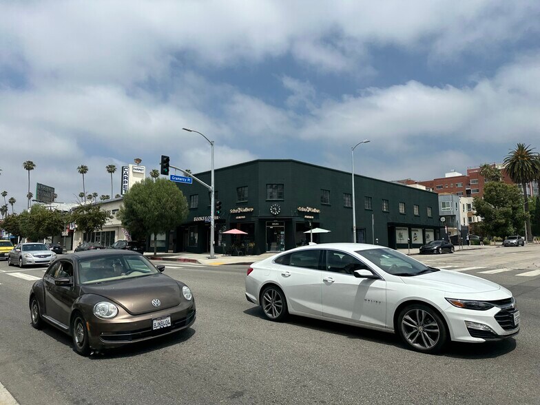 More Photos Of 5625-5633 Hollywood Blvd, Hollywood Loft Creative Space For Lease