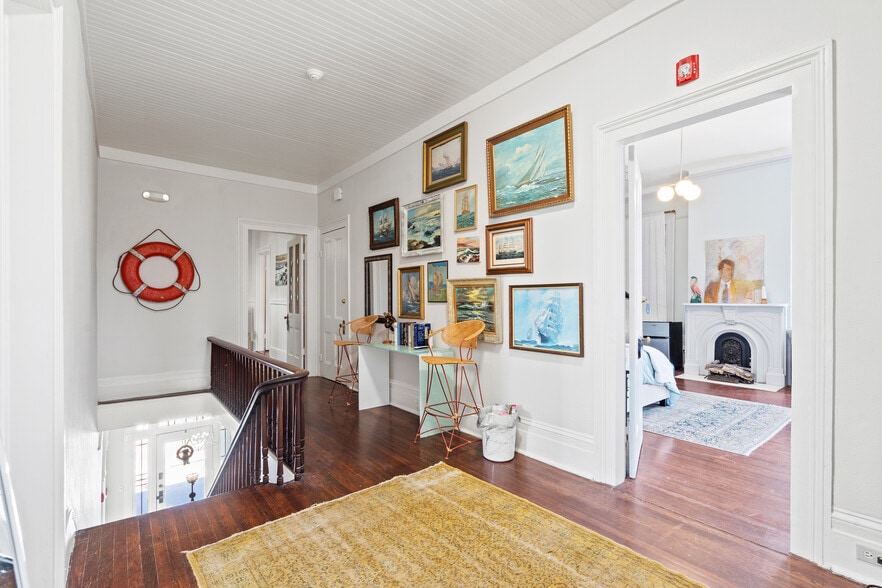 More Photos Of 1103 33rd St, Galveston Hotel For Sale