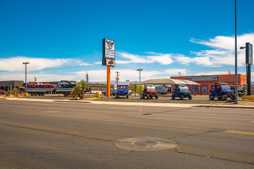 More Photos Of 2106 Highway 95, Bullhead City Auto Dealership For Sale