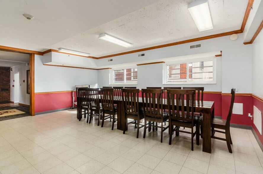 More Photos Of 191 E 15th Ave, Columbus Lodge Meeting Hall For Lease