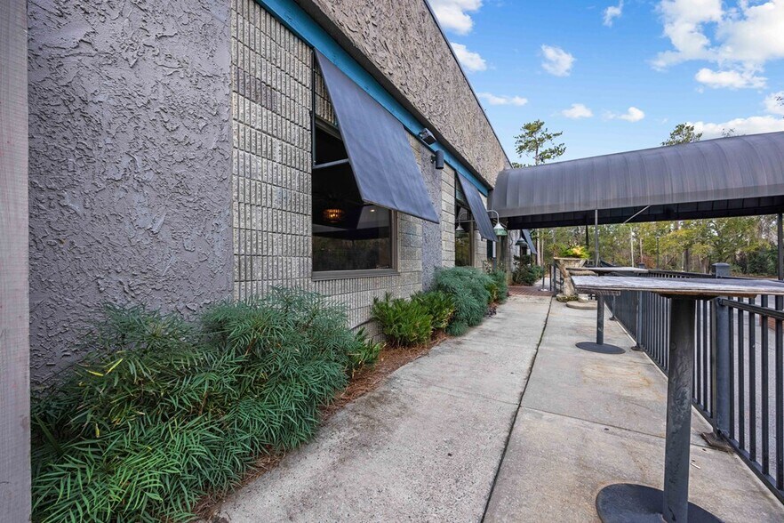 More Photos Of 1405 Gornto Rd, Valdosta Restaurant For Sale