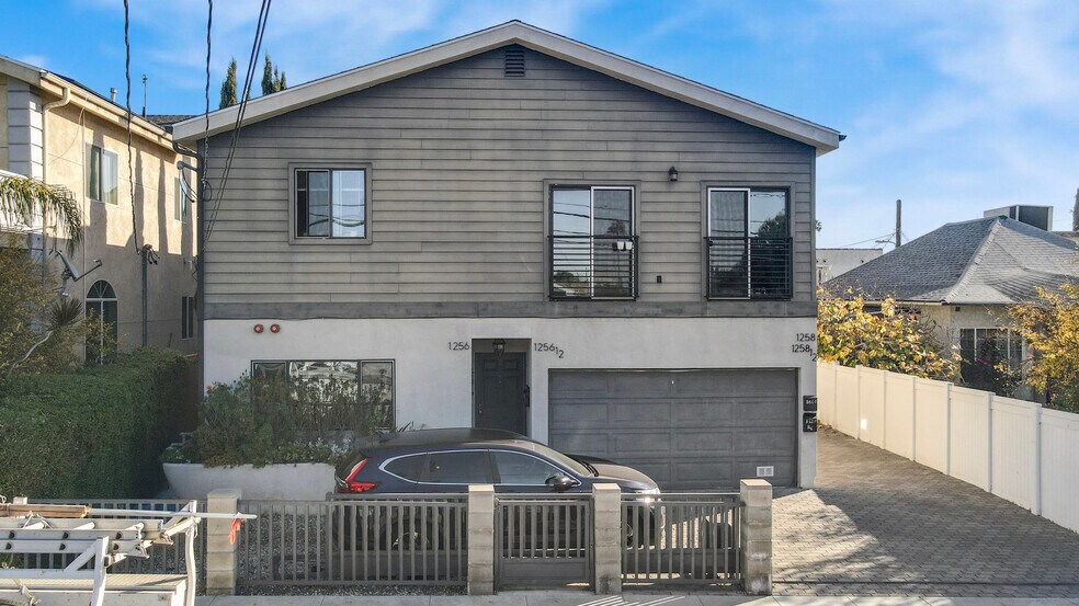 More Photos Of 1256 N Hobart Blvd, Los Angeles Apartments For Sale