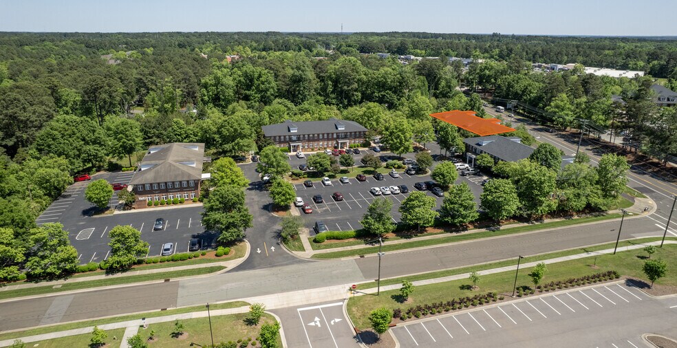 More Photos Of 5011 Southpark Dr, Durham Office For Lease