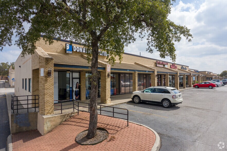 More Photos Of 2235 Thousand Oaks Dr, San Antonio Unknown For Lease