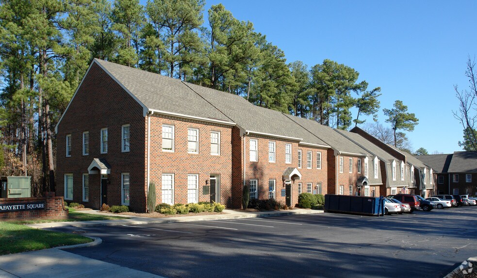 More Photos Of 4922-4948 Windy Hill Dr, Raleigh Office For Lease