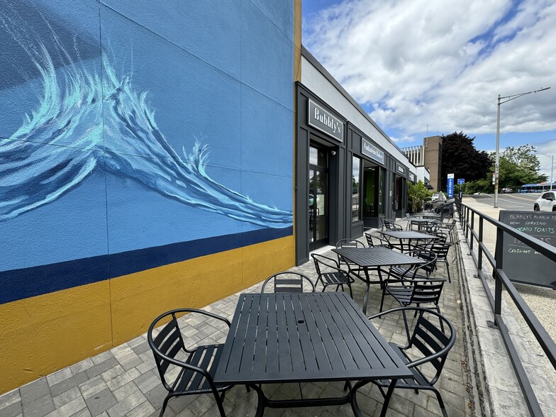 More Photos Of 1-15 River St, Norwalk General Retail For Lease