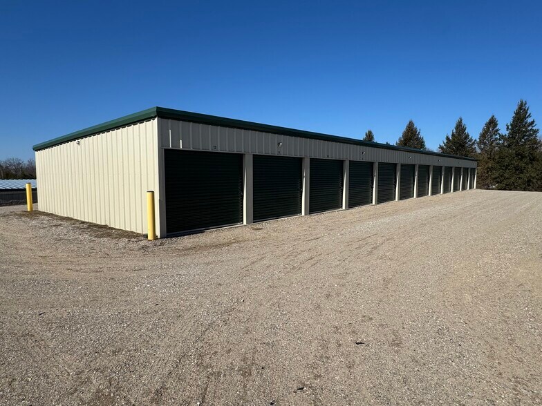 More Photos Of 13703 Campbell Rd, Kewadin Specialty For Sale